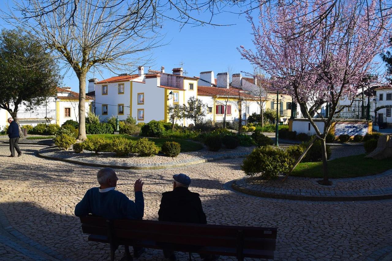 Вилла Casinha Da Povoa -Turismo Aldeia Каштелу-ди-Види Экстерьер фото