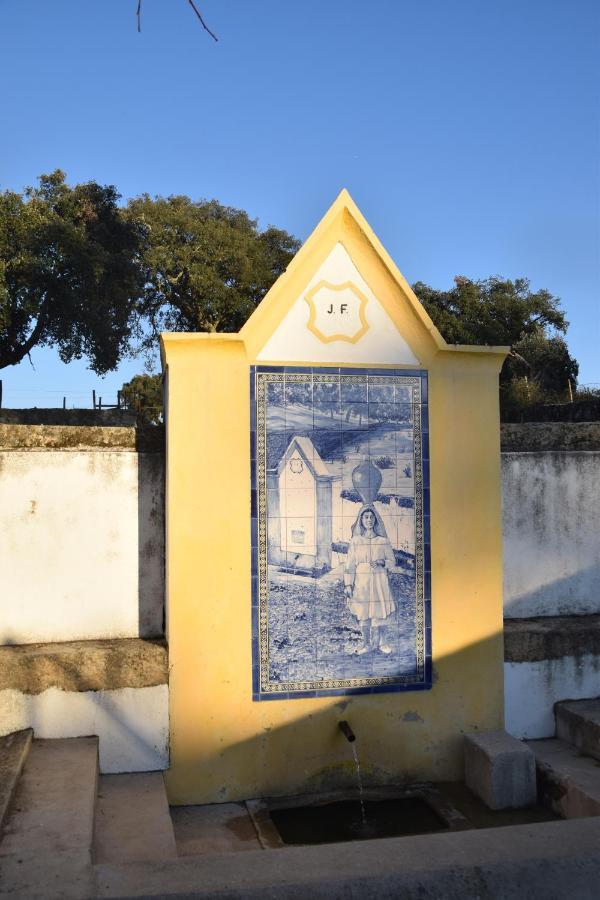 Вилла Casinha Da Povoa -Turismo Aldeia Каштелу-ди-Види Экстерьер фото