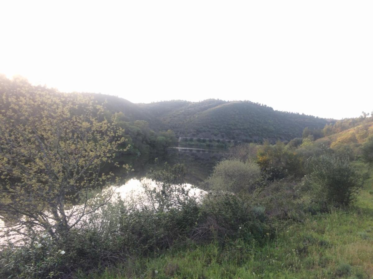 Вилла Casinha Da Povoa -Turismo Aldeia Каштелу-ди-Види Экстерьер фото
